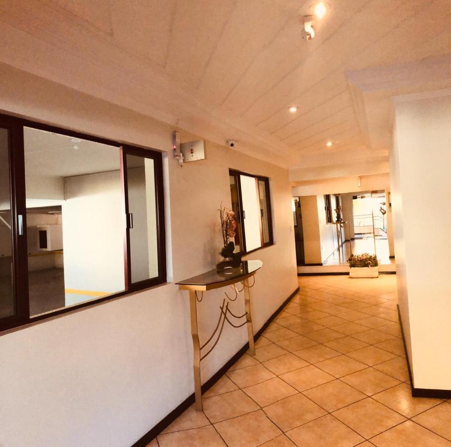 Excelente Apartamento Meia Praia - Itapema Exterior foto